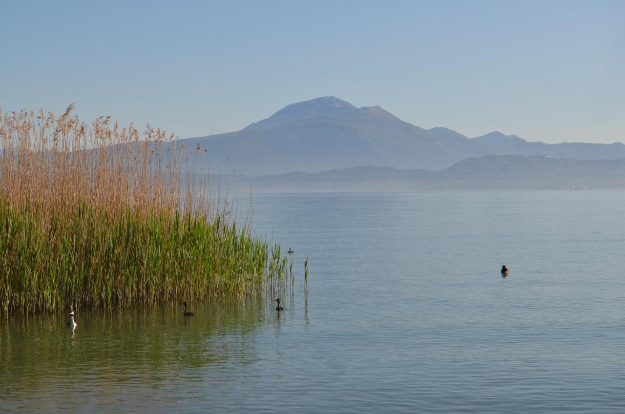 Mattia'S House On Garda Lake Peschiera del Garda Exterior photo